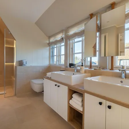 بيت للعطل Chelseas Hues